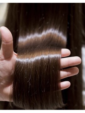 ムーサ(MUSA) 美髪ロング