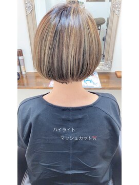 アートモードレヴィー(artmode Revie) マッシュカット