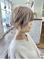 アデプト 綾瀬店(adept)&nbsp;白髪ぼかし/40代50代ショートヘア/ピンクベージュ【綾瀬/北千住