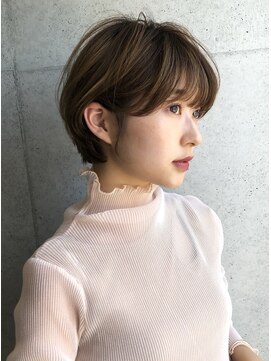 ヨヨ 人形町(YOYO) 長めショート/20代/30代/40代