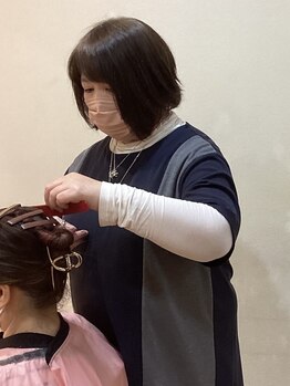 こうわ 正雀店の写真/経験豊富なベテラン女性スタイリストのみ在籍だから、髪のお悩みも気軽に相談できるのが嬉しいポイント☆