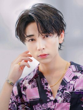 ブリーチ 藤が丘店(BLEACHi) 【BLEACHi】無造作シャープセンターパート（スパイラルパーマ）