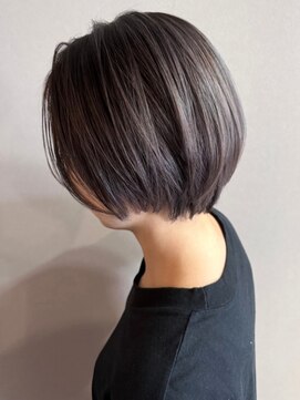 シエスタ(SIESTA) ショートボブ　グレージュ　似合わせカット　白髪染め　髪質改善