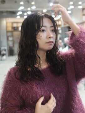 ドゥーア 代官山(Door) #くるくるパーマ #ロングパーマ