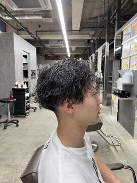 ダズルヘアーエイチ(DAZZLE hair H) 緩め波巻きパーマ