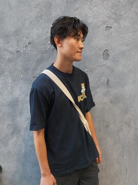 ハイセンス(HISENSE) メンズフェザーパーマセンターパートニュアンスパーマ【GIA】