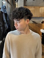 ギヴヘアインダストリー(Give hair industry)&nbsp;スペインカールフェードメンズスタイル