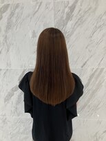 ゼル 獨協大学前(ZELE)&nbsp;ブラウン系セミロングヘア