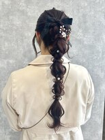 ランガリ ヘアアンドスパ(Rangali Hair&Spa)&nbsp;【別府　Rangali】編みおろしポニー、スーパーロングアレンジ