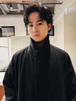 リック(LIC)&nbsp;センターパートパーマ