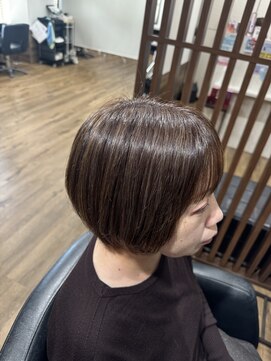 ハピネス クローバー 八木店(Happiness CLOVER) 大人の美しいグレイヘア脱白髪染め30代40代50代60代