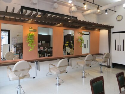 ノブインターナショナル 阪東橋店(NOB INTERNATIONAL)の写真