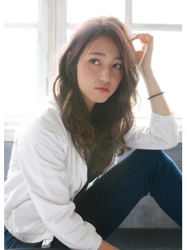 オーガスト ヘア ネイル(AUGUST hair nail) ラフ甘カジュアルスタイル 【横浜駅】