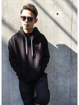 トルネード(TORNADO) 大人外国人風ハイライト アップバングツーブロック刈り上げ