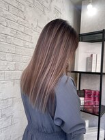 プライズ 池袋店(prize)&nbsp;バレイヤージュホワイトモーヴストレートヘア2213