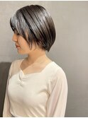 ワンホンレイヤーミルクティーブロンドダークブルー前髪顔まわり