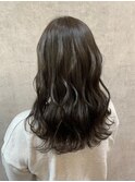 ハイライトカラーミディアムヘアグレージュカラーデザインカラー
