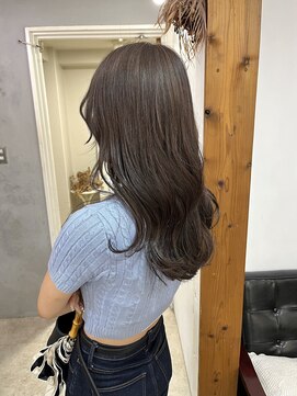 ナツ(Natu.) グレージュカラー / 中森しゅう