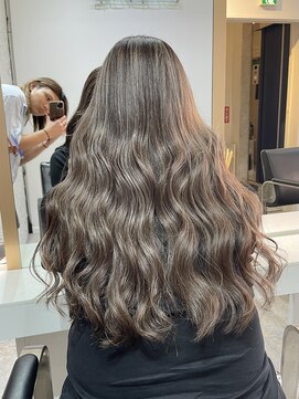 ブレンド 渋谷(BLend) ハイライトカラーマチルダボブインナーグレージュ前髪