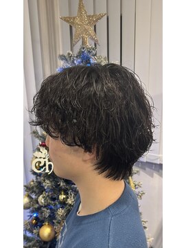 刈り上げなし波巻きパーマ