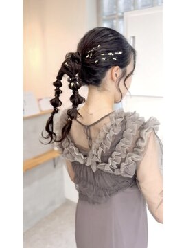 ナウアズ(now as.) ポコポコが可愛いツインテール【向】【now as.明石】