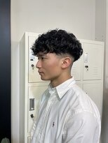シンエノム(Shin enom) メンズフェード外国人風スペインカールショートパーマ
