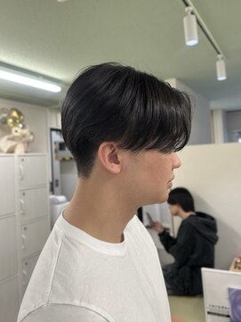 ハチ(HACHI) センターパート