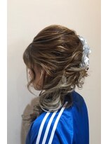 ヘアー デザイナーズ サロン アヴァンセ(HAIR DESIGNER'S SALON AVANCE)&nbsp;アップスタイル