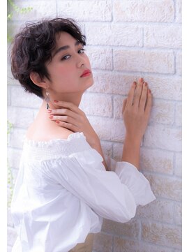 ソア 武蔵小杉(SOAR) 大人かわいい無造作カールとデザインカラー小顔丸みショートボブ