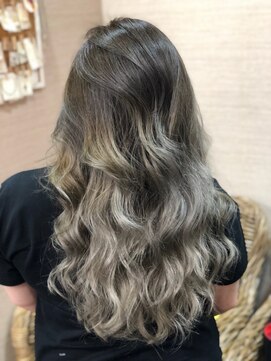 シェリー(cherie) グラデグレーベージュ【cherie池袋】