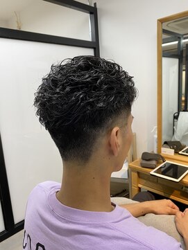 イーラ(era) フェード♪パーマスタイル