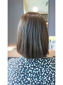 切りっぱなしボブ