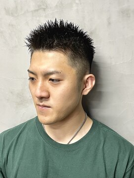 ワム(wom) ベリーショート　フェード