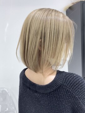 アフューズバイストゥー(Vfuse by StueW) ブロンドボブ◆[倉敷][岡山]