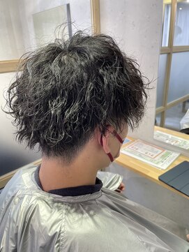 ジェイオーエス(JOS) 波巻きパーマ