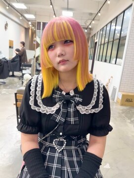 イェッカ パビル(YECCA pabil) ピンク×イエローのアンブレラカラー(ブリーチ2回)