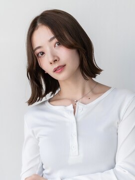 イオ 本厚木(io) 20代30代レイヤーボブ外ハネミディアムナチュラルカラー小顔