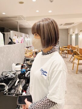 チェレ オレ 新金岡店(Chere ore) 切りっぱなしボブバレイヤージュエアタッチハイライトカラー