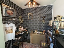 アルク ピーロ(ALKU PIILO)の雰囲気（物販スペース。こだわりの逸品を随時追加！お楽しみに♪）