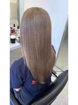 ゴウトゥデイシェアサロン 町田店(GO TODAY SHAiRE SALON) ブリーチありミルクティーベージュ