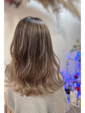 シルエット 美容室 【bleachあり】コントラストカラー