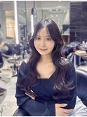 韓国風レイヤー×薄め前髪で大人可愛いウェーブ巻きスタイル