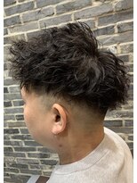 ミリオンバックス 御徒町店(Million Backs)&nbsp;ジェットモヒカン<理容室>[メンズ/眉毛/バーバー/御徒町]