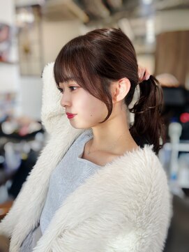 アリスバイアフロート 自由が丘(ALICe by AFLOAT) 小顔効果抜群！顔周りカットぱつっと前髪【自由が丘】