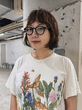 ロジ(loji) コンパクトなショートボブパーマ