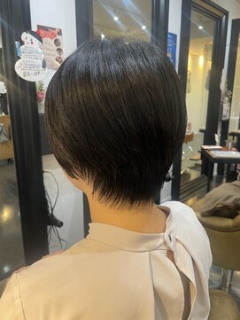 20代30代40代50代◎ショートボブ/くびれスタイル