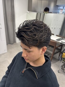 グルーマーズトウキョウ(GROOMER/S TOKYO) ラルフカール/men's/メンズ/刈り上げセンターパート/神保町