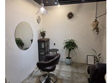 ヘヤ 湘南台(Heya)の雰囲気（周りが気にならない個室[湘南台/個室/ヘッドスパ/白髪ぼかし]）