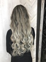 ヘアー ガーデン ルノン(Hair Garden Lunon) ホワイトグレー系バレイヤージュ