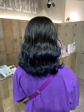 エイト 池袋店(EIGHT ikebukuro) ブルーブラックグラデーション＊富澤翼